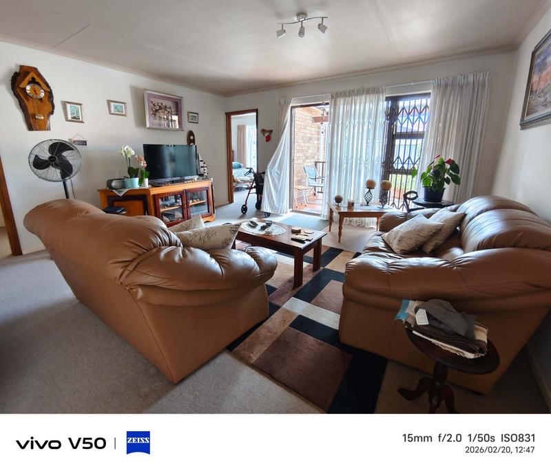 2 Bedroom Property for Sale in Hartenbos Western Cape